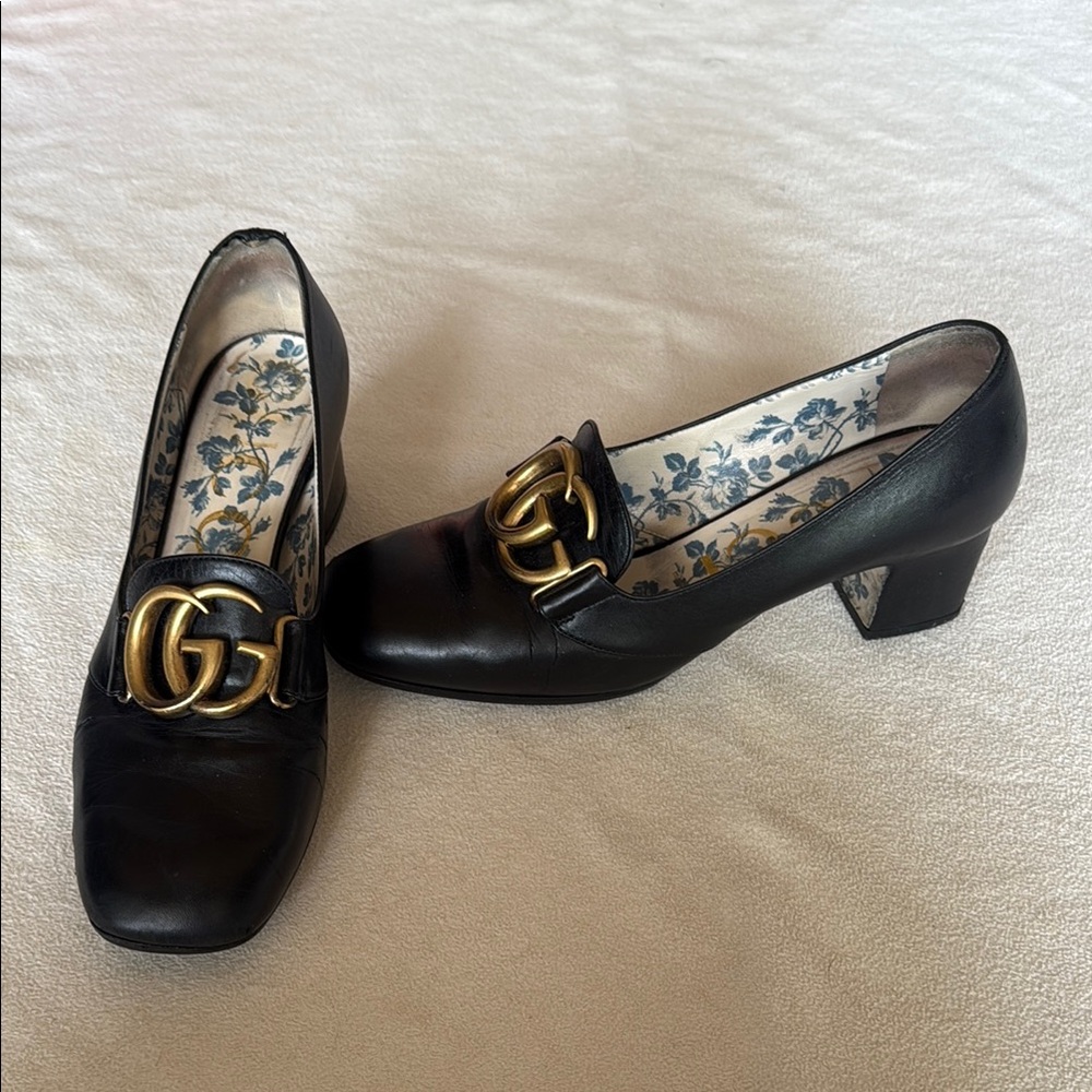 Gucci Black and Gold Block Heel Loafers